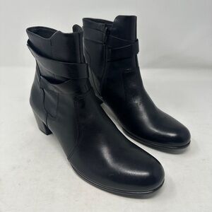 ECCO SHAPE 35 Leather Black Boot Women’s Size EUR 38 US 7 - 7.5 SN 27317301001